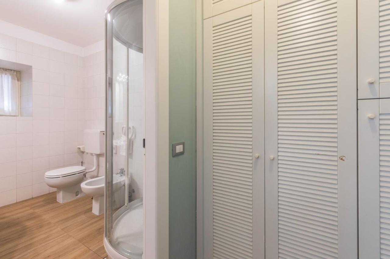 Residence Sole Mare Alaxi Hotels Αλάσιο Εξωτερικό φωτογραφία